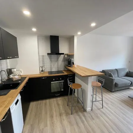 Modern And Pleasant In The Heart Of The *