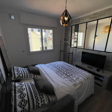 Apartment Modern And Pleasant In The Heart Of The *